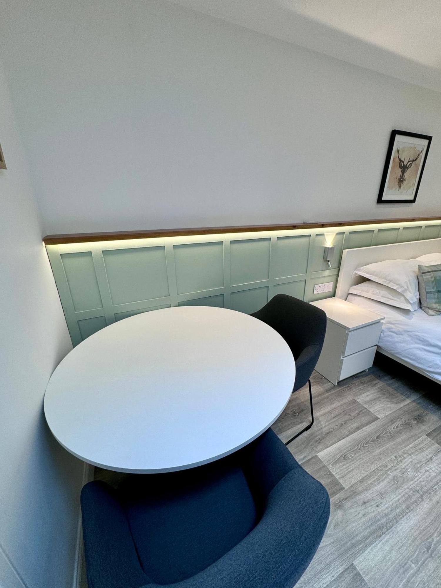 9 Sheraton Apartments Fort William Extérieur photo